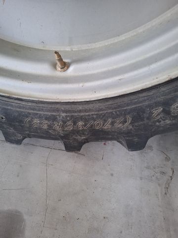 3405-f1a4b39508f7d16e8c320e717544f5fb-6845750