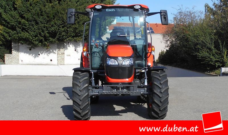 Kubota M4-073 3