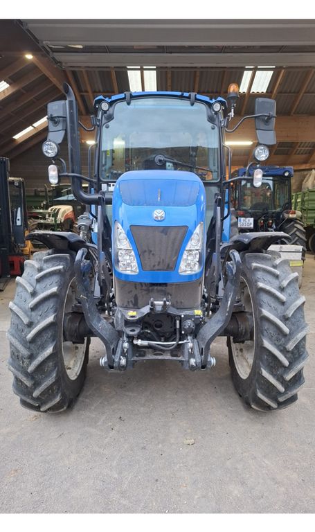 New Holland T5.100 Dual Command 3