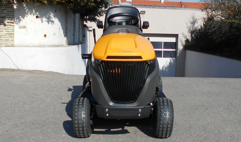 Stiga Estate 7102 W 2