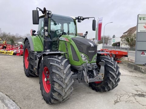 Fendt 720 VARIO S4 PROFI PLUS 2