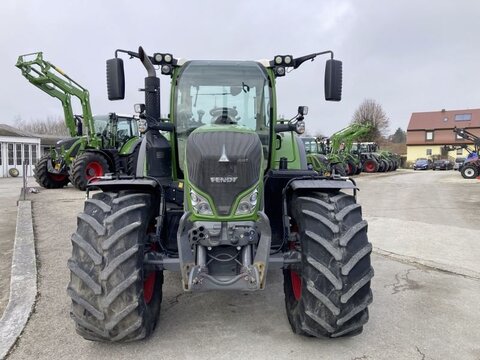 Fendt 720 VARIO S4 PROFI PLUS 3