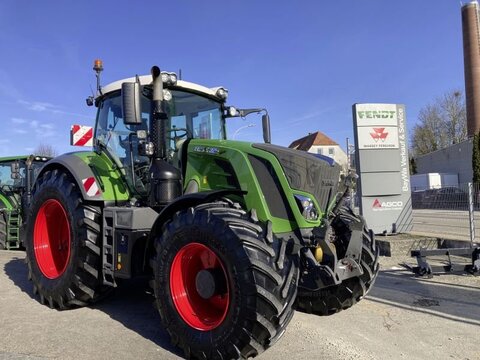 Fendt 828 VARIO S4 PROFI PLUS