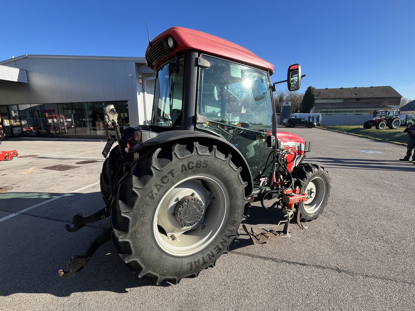 McCormick F 70 E-Line 2