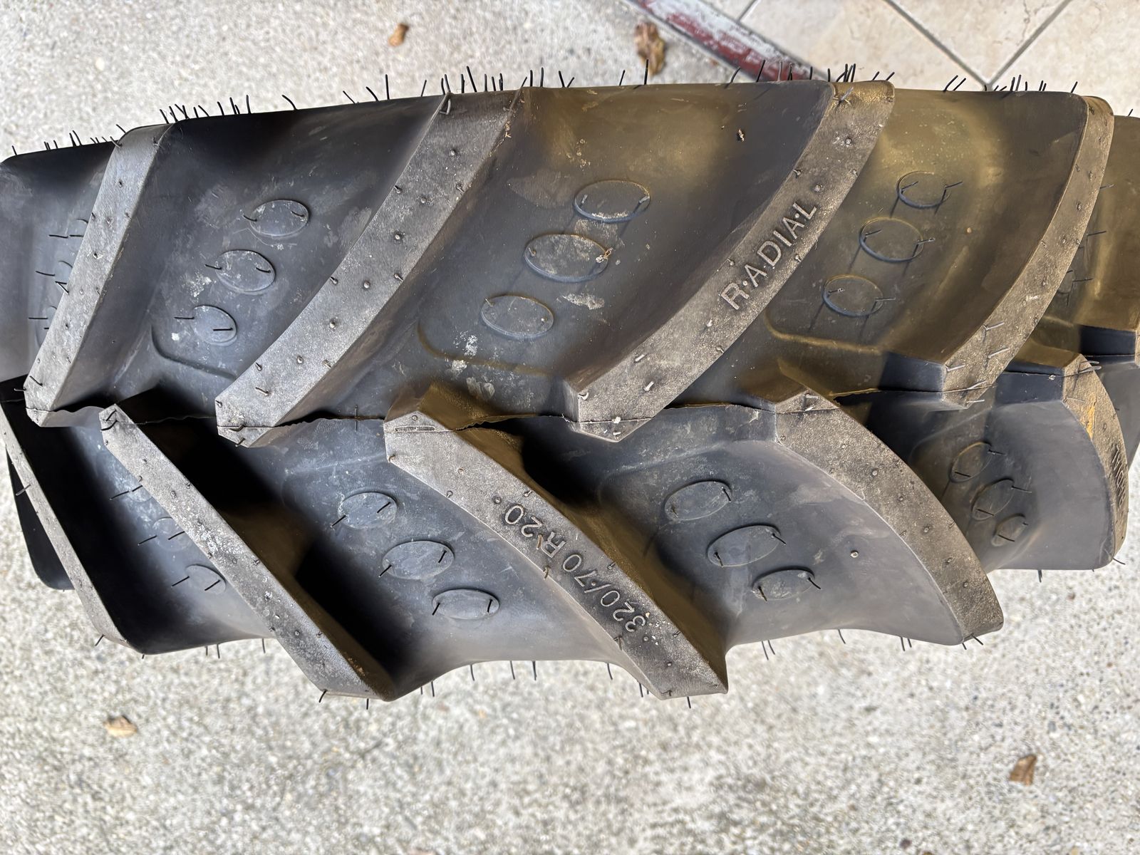 BKT 320/70R20 BKT 2
