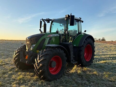 Fendt 724 VARIO S4 PROFI PLUS 2
