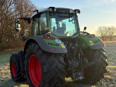 Fendt 724 VARIO S4 PROFI PLUS 3