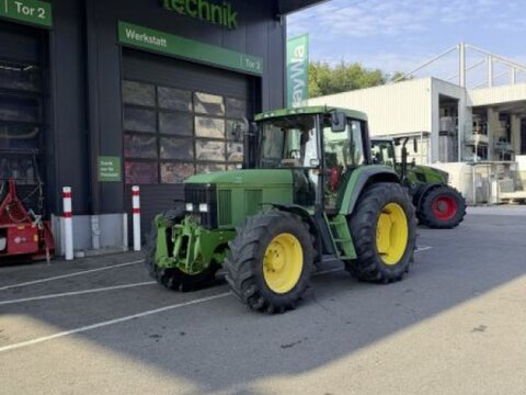 John Deere GEBR. SCHLEPPER 6800