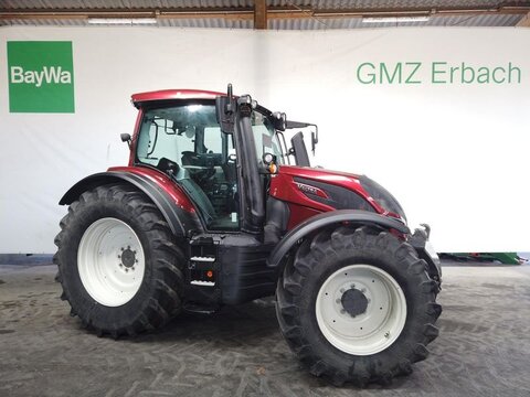 <strong>Valtra N174 VERSU</strong><br />