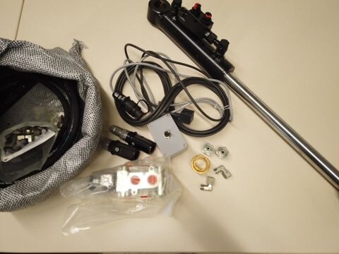 Fendt FENDT HYDR. SEITENVER. +KOMFOR 3