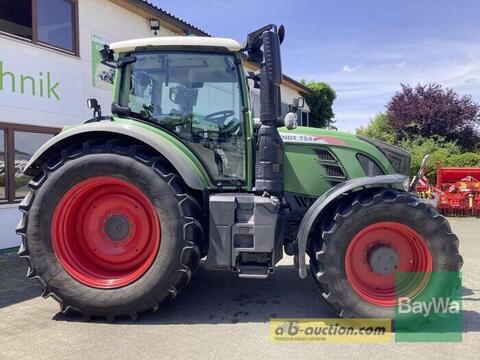 Fendt 724 VARIO S4 PROFI PLUS