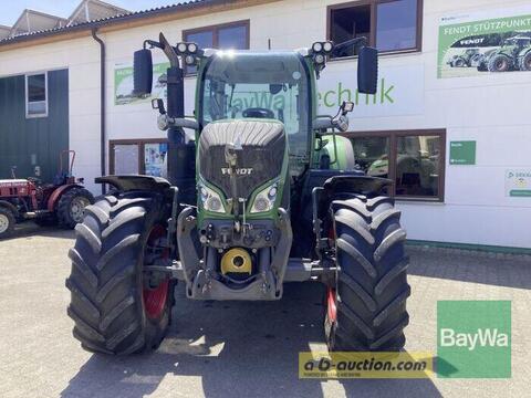 Fendt 724 VARIO S4 PROFI PLUS 2