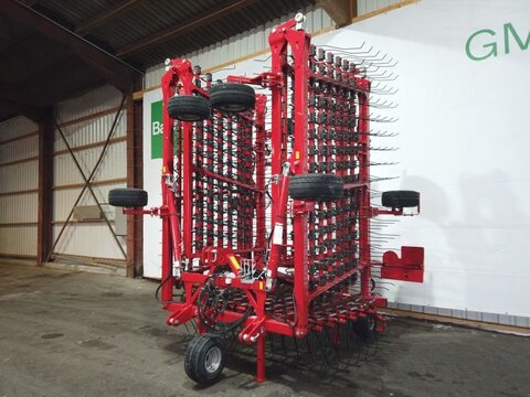 Horsch CURA 12 ST HORSCH STRIEGEL 3