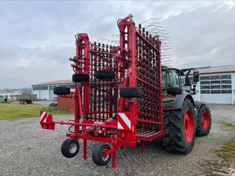 Horsch CURA 12 ST HORSCH STRIEGEL 3