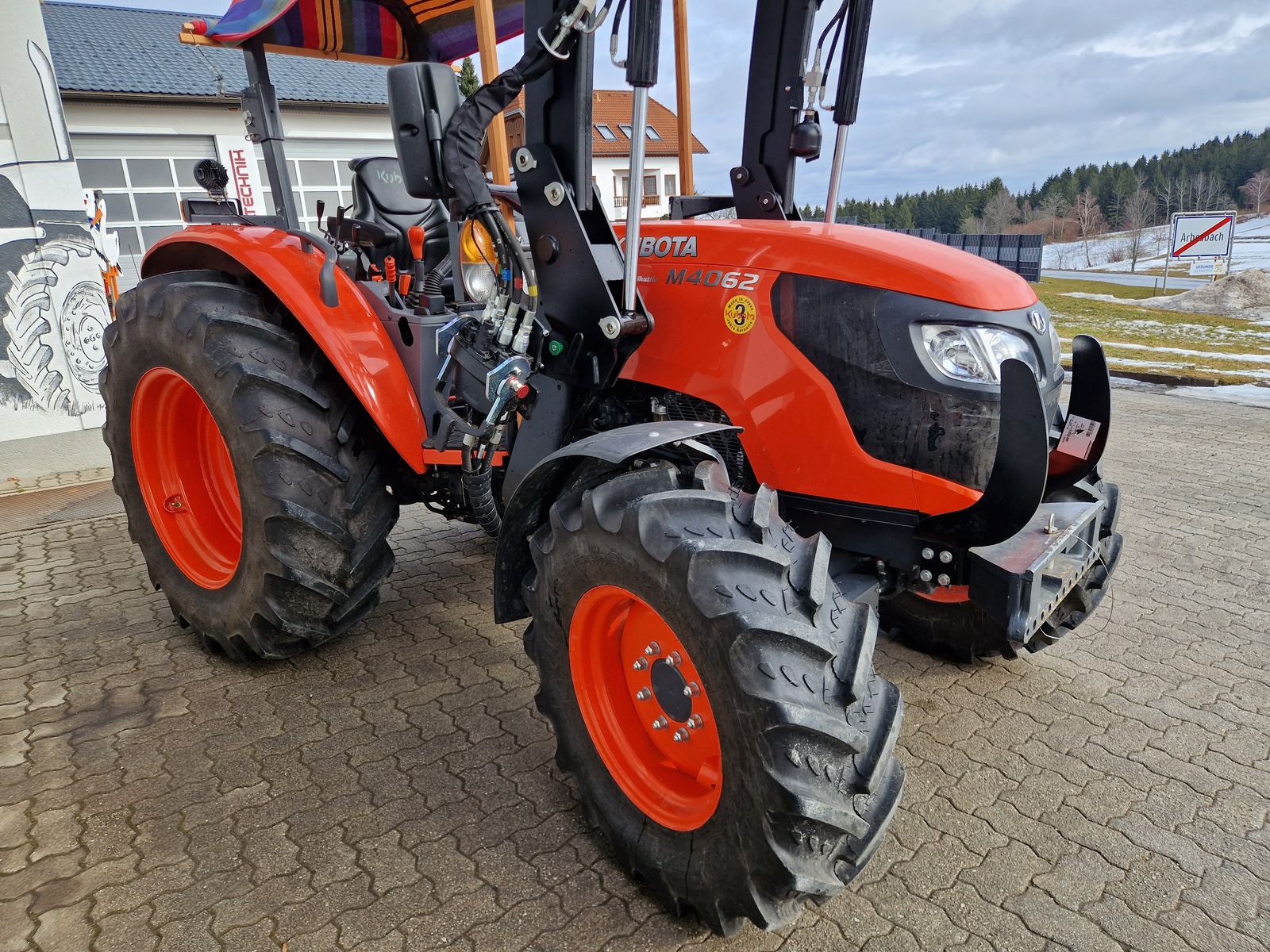 Kubota M 4062 3