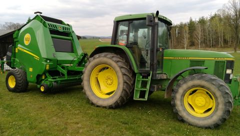 John Deere V461M