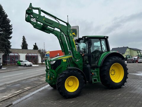 John Deere 6130M 2