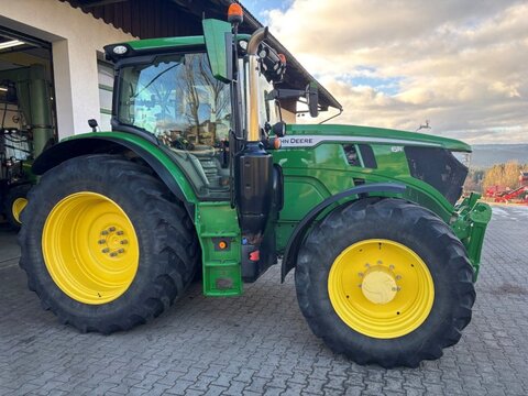 John Deere 6R 185 2