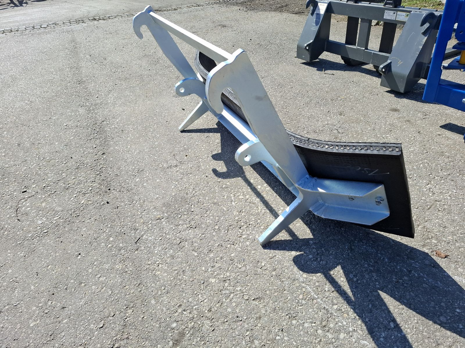 Mehrtens Gummischieber starr 1500mm 3