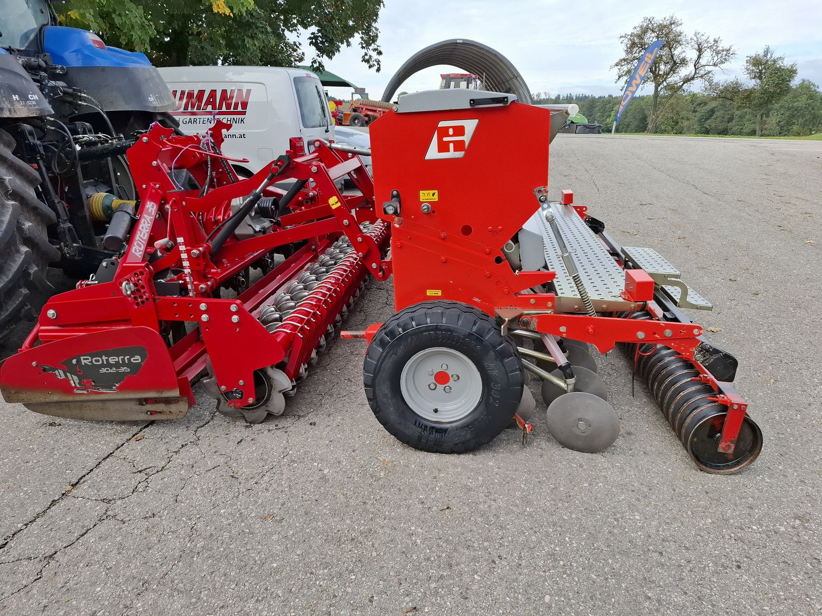 Lely Roterra 302-35 + Reform Semo Exacta 3m - Säkombi 2
