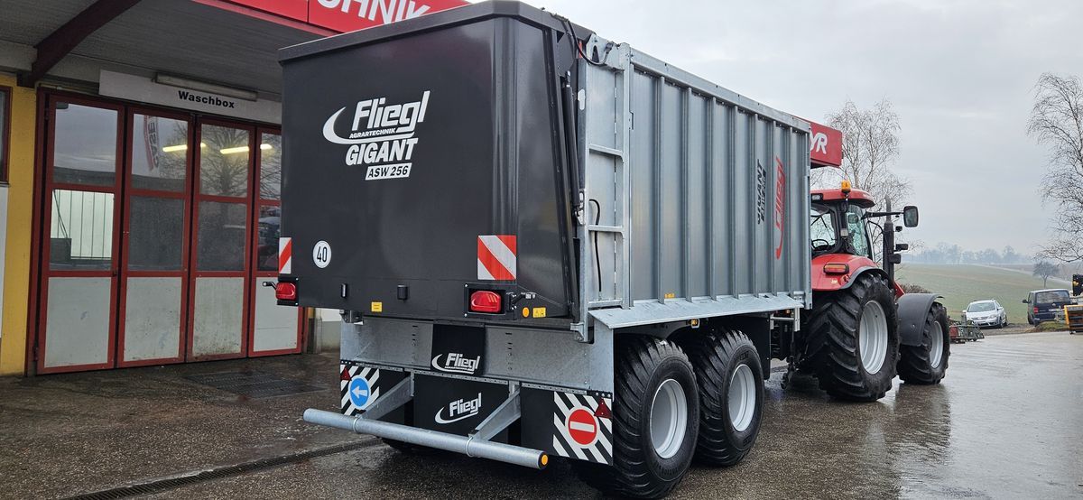 Fliegl ASW 256 Compact FOX 2