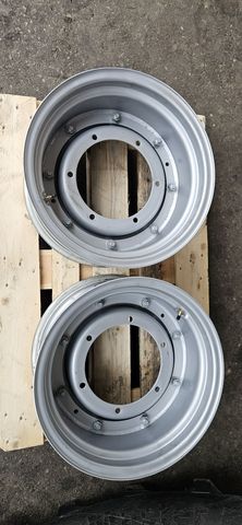 Sonstige Originalfelgen Case Farmall 55-65-75