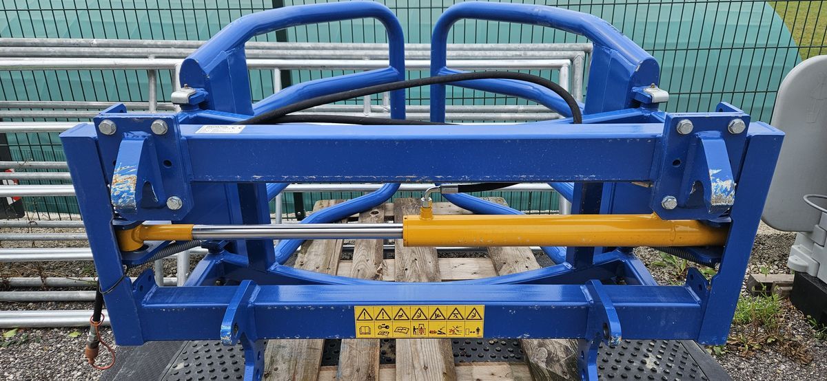 Göweil RBG 160 Rundballenzange 3