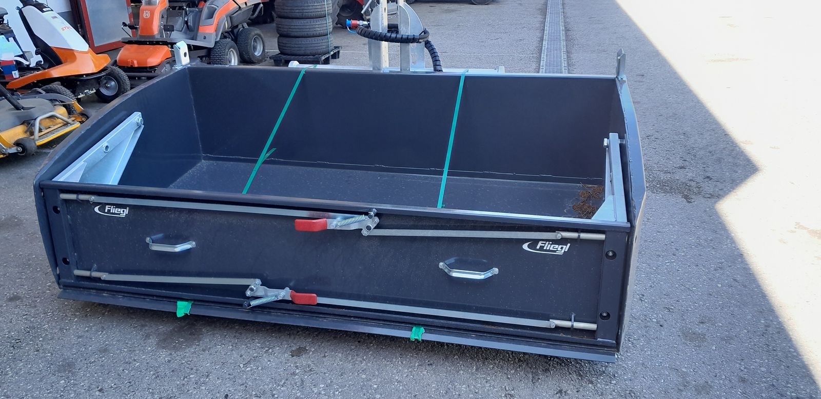 Fliegl Gigant 2.200 3