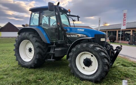 New Holland TM 140