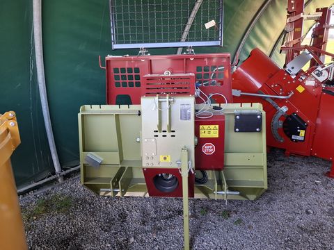 Holzknecht HS 650