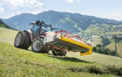 Pöttinger Frontbandschwader Mergento F 4010 Alpin