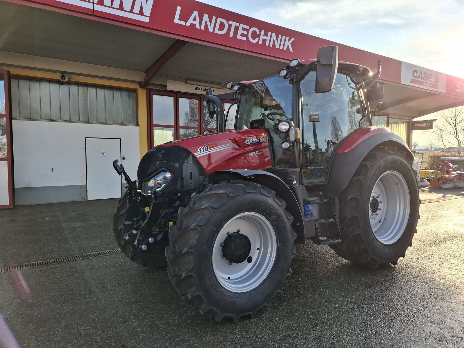 Case IH Vestrum 110 AD8 (MY23)