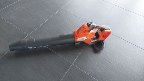 Husqvarna Laubbläser Blasgerät 335iB AKTION