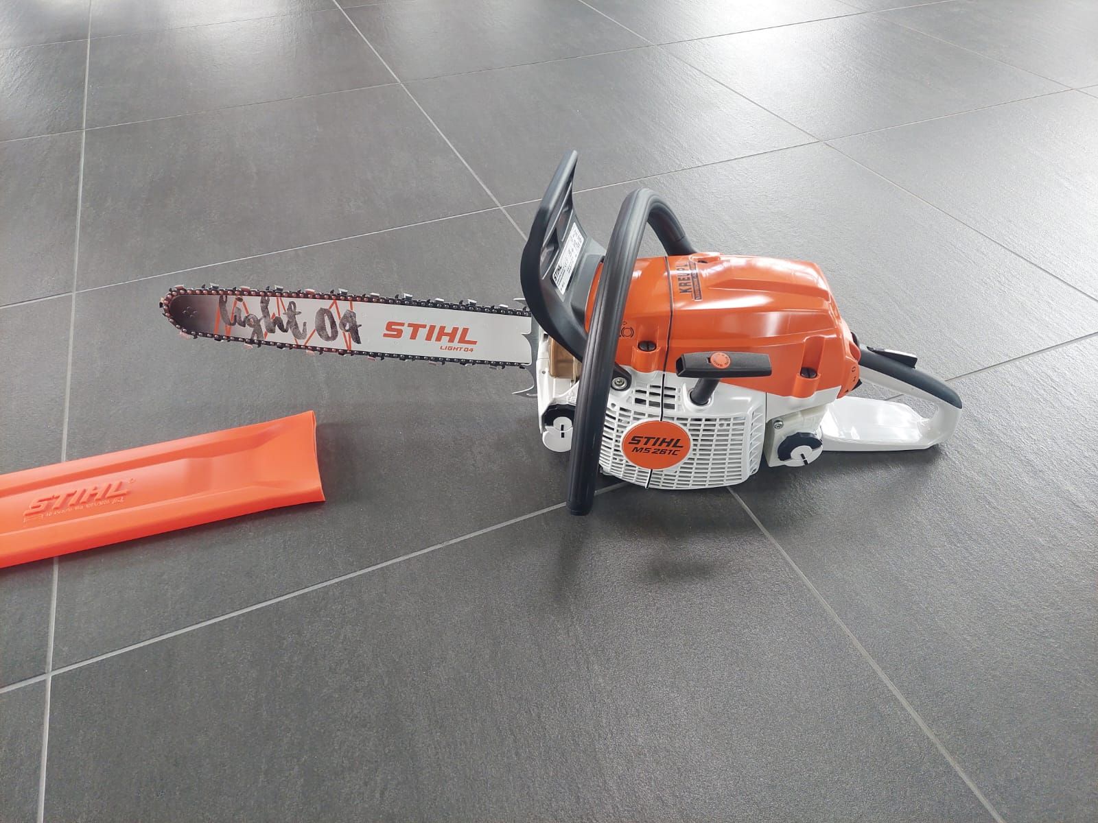 Stihl Motorsäge MS 261 C-M (40 cm) HERBSTAKTION 2