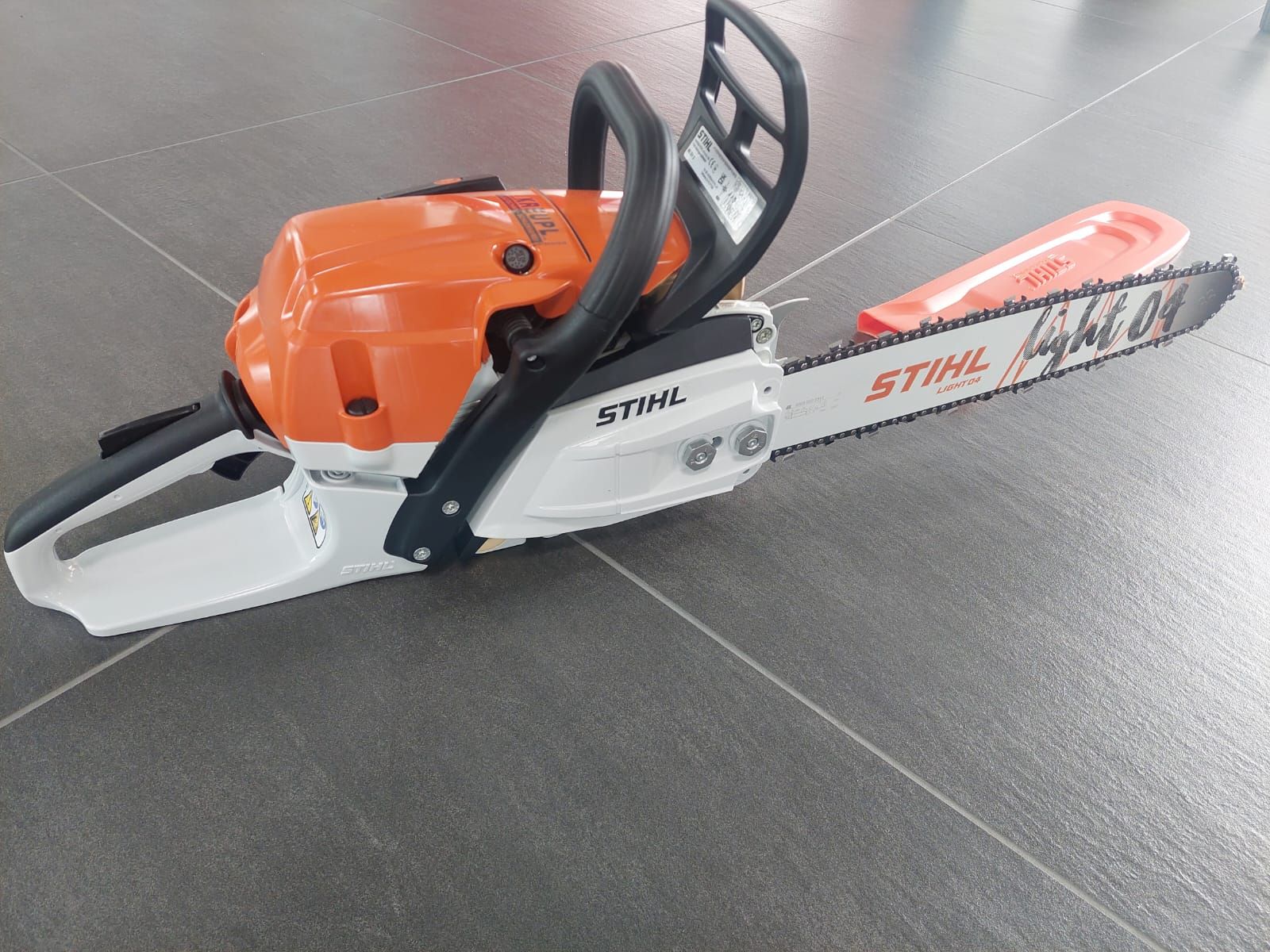 Stihl Motorsäge MS 261 C-M (40 cm) HERBSTAKTION 3