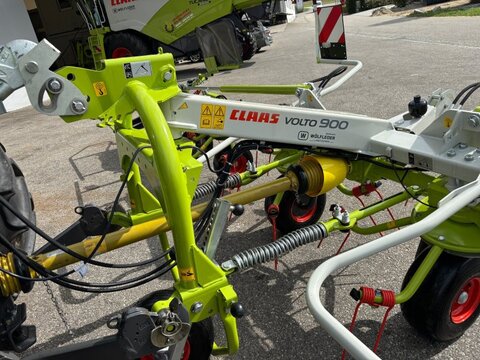 CLAAS Volto 900