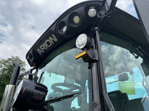 CLAAS ARION 660