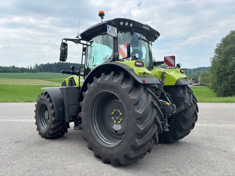 CLAAS ARION 660