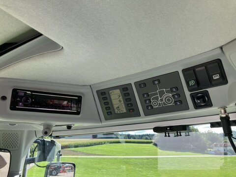 CLAAS ARION 660 CMATIC CEBIS