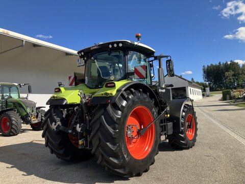 CLAAS ARION 660 CMATIC CEBIS