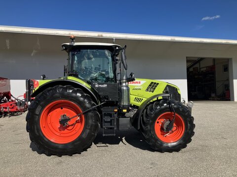 CLAAS ARION 660 CMATIC CEBIS