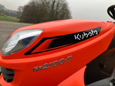 Kubota GR 2100