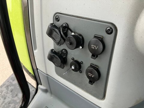 CLAAS Arion 550 CEBIS