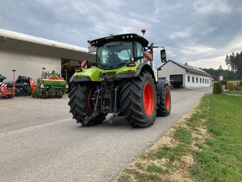 CLAAS Arion 550 Cmatic