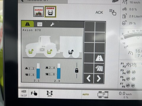 CLAAS Axion 870
