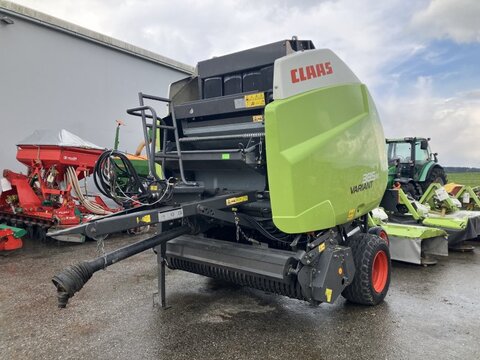 <strong>CLAAS Variant 385 RC</strong><br />