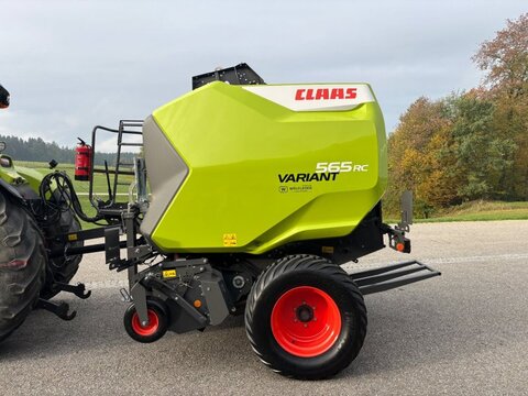 CLAAS Variant 565 RC