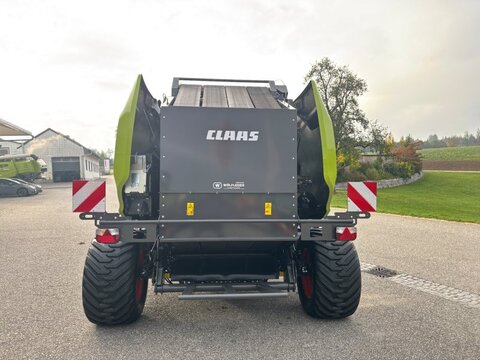 CLAAS Variant 565 RC