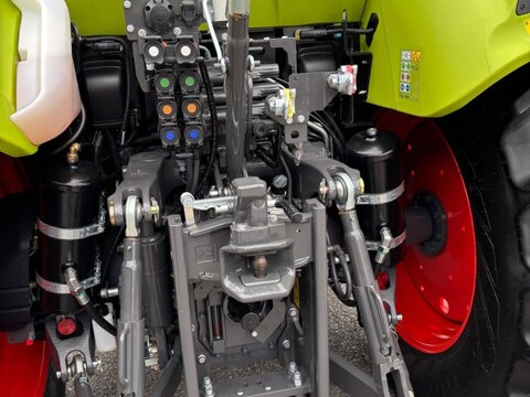 CLAAS Arion 420