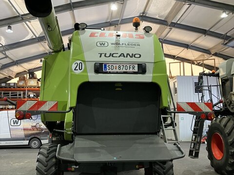 CLAAS Tucano 420